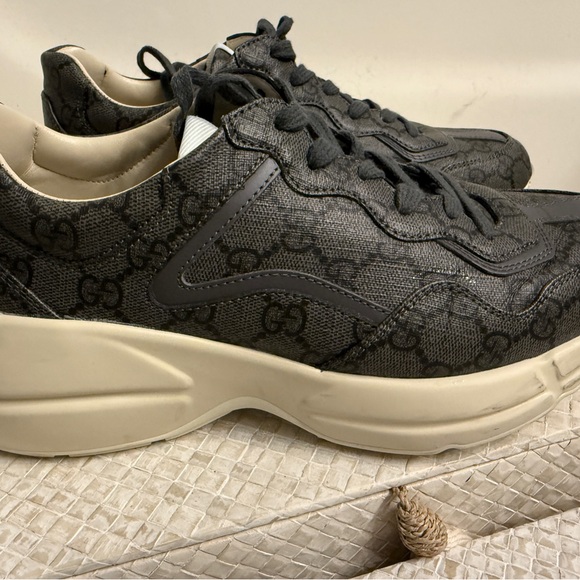 Unisex Gucci Rhyton Sneakers